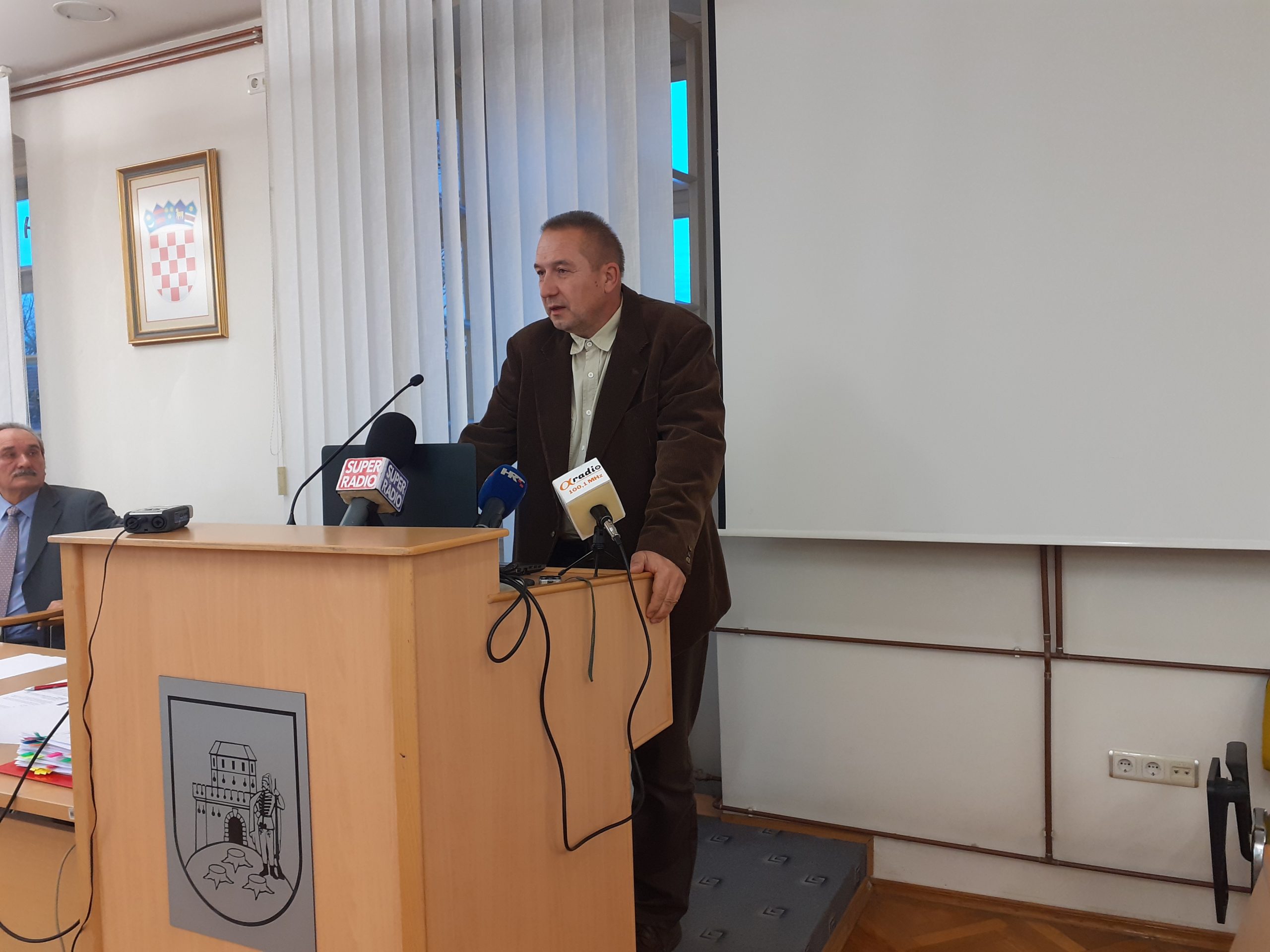 OPTUŽNICA ZBOG LOVA Gradski vijećnik Nekvapil odbija optužbe za malverzacije