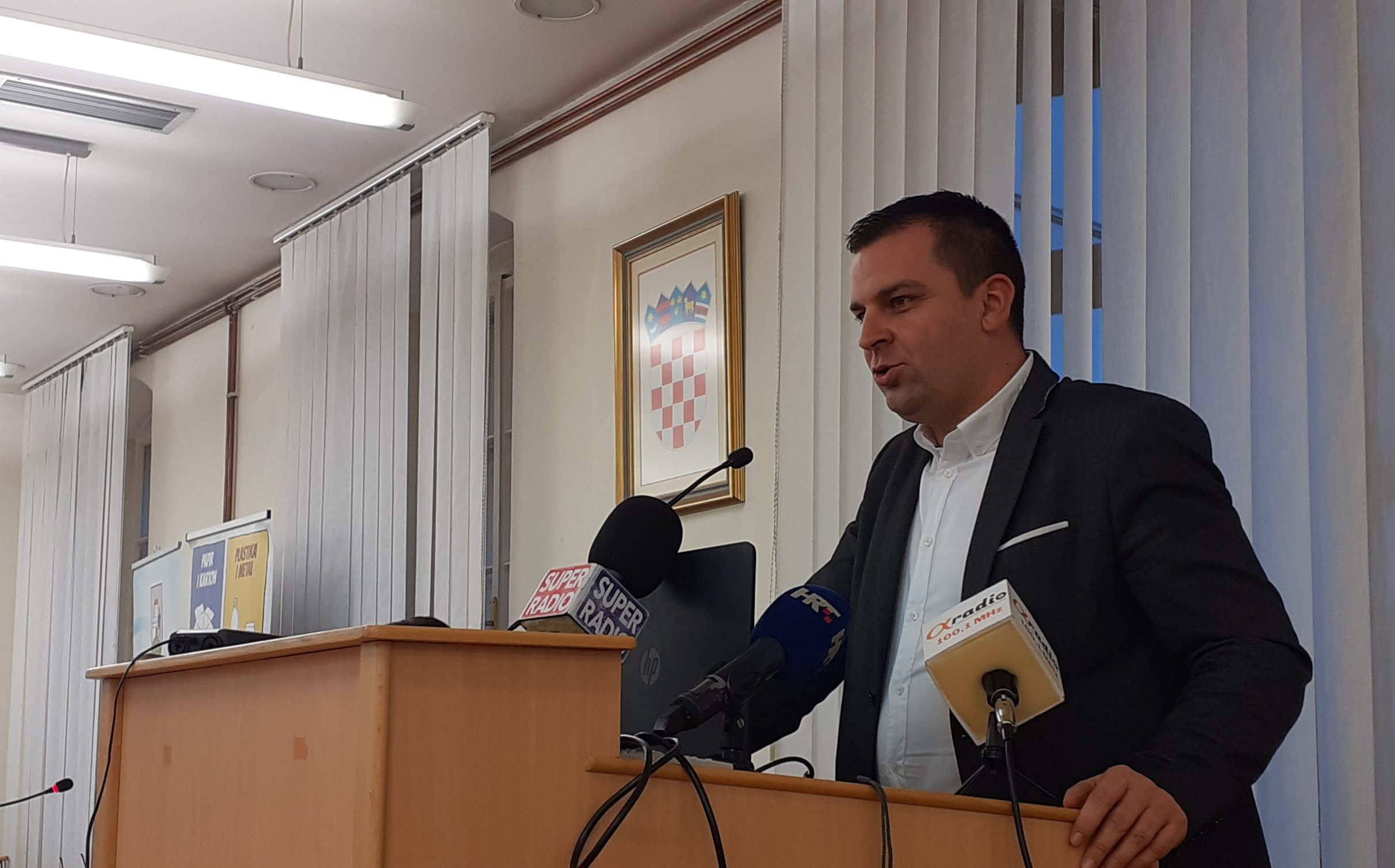 TRANSPARENTNO Hrebak o aglomeraciji, podzemnoj garaži, brzoj cesti...