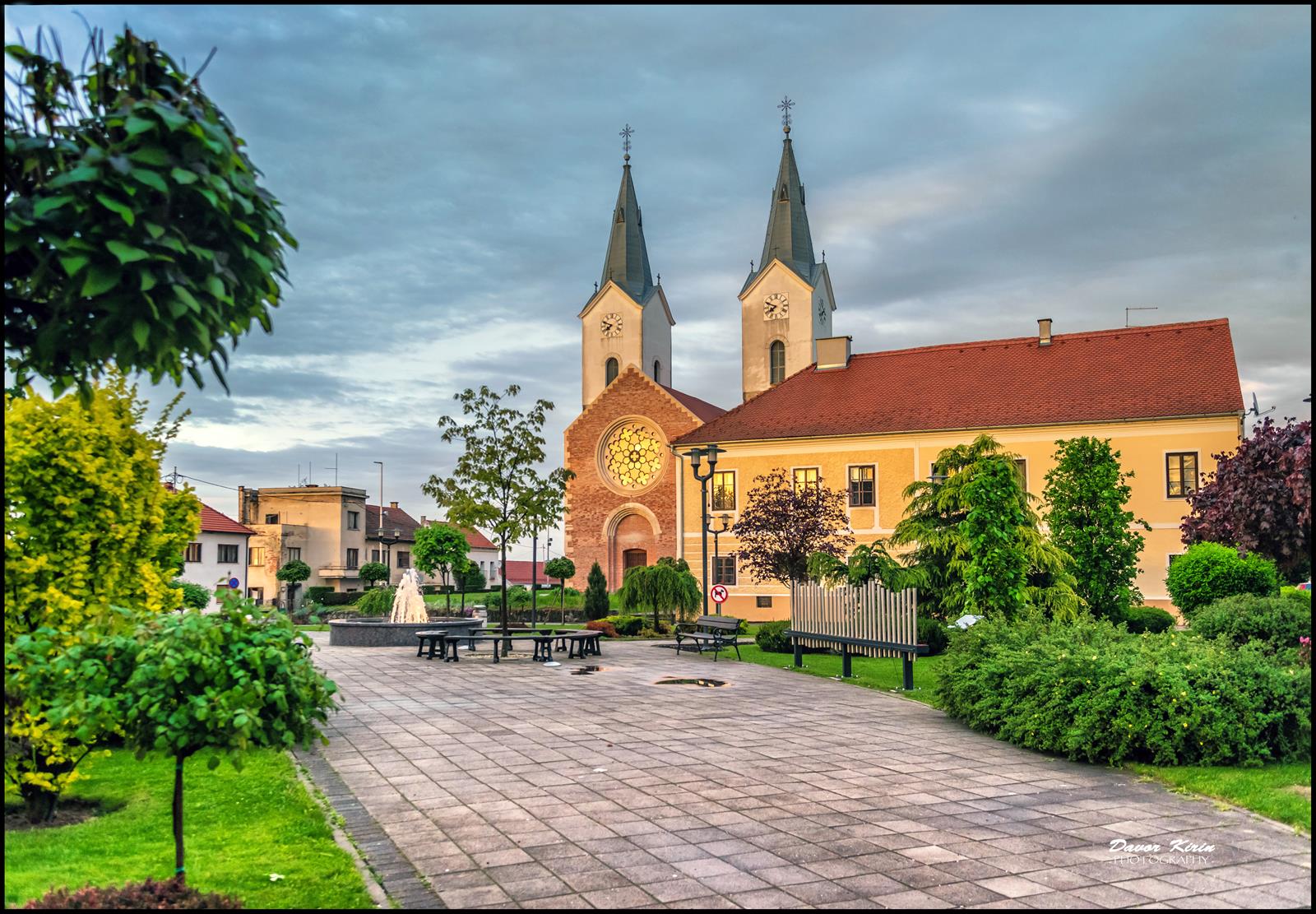 NA GLAVNOM TRGU Danas se otvara i tržnica u Čazmi