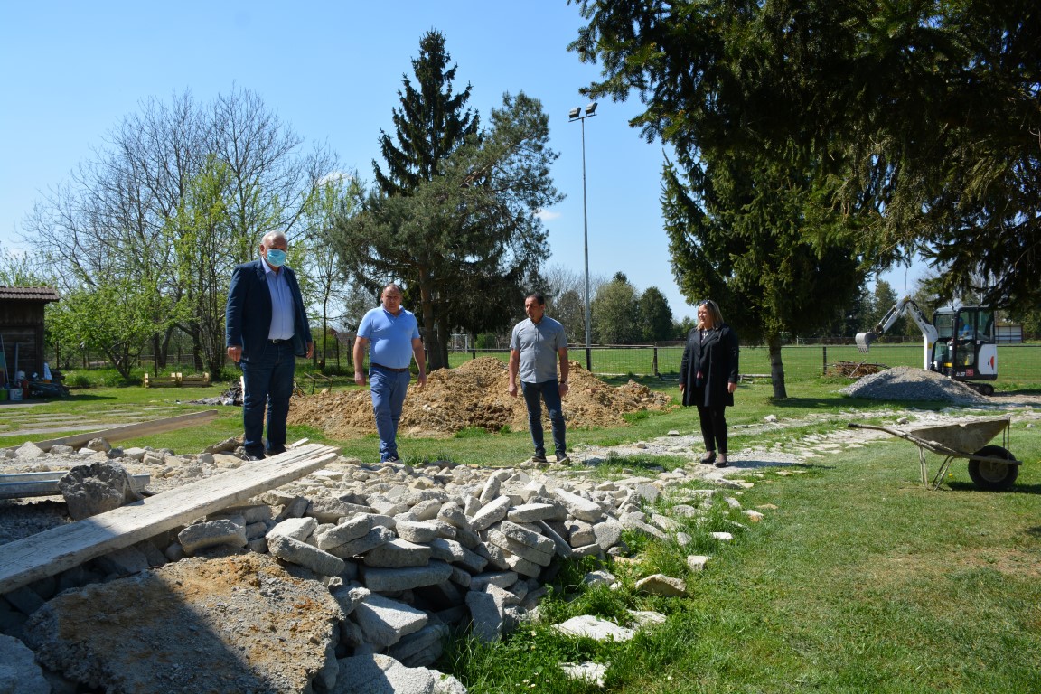 ENERGETSKA OBNOVA Napreduju dva projekta u Lovrakovom kraju