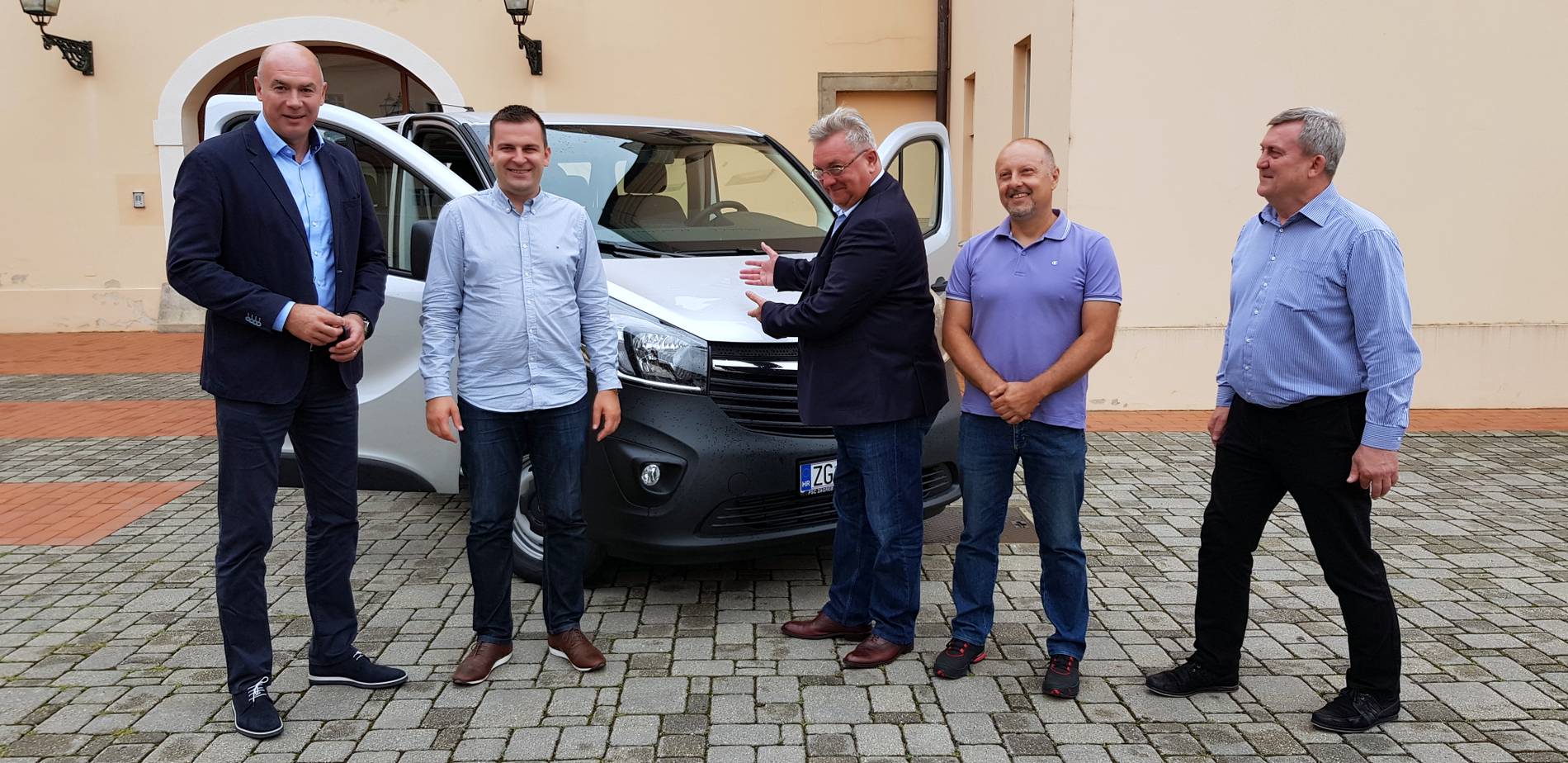 AFERA PUTNI NALOZI Oporba u Športsku zajednicu zove državnu reviziju