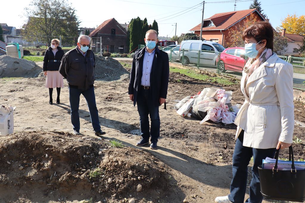 OBILAZAK RADOVA Škola će sa svim novim dodacima biti znatno pristupačnija djeci