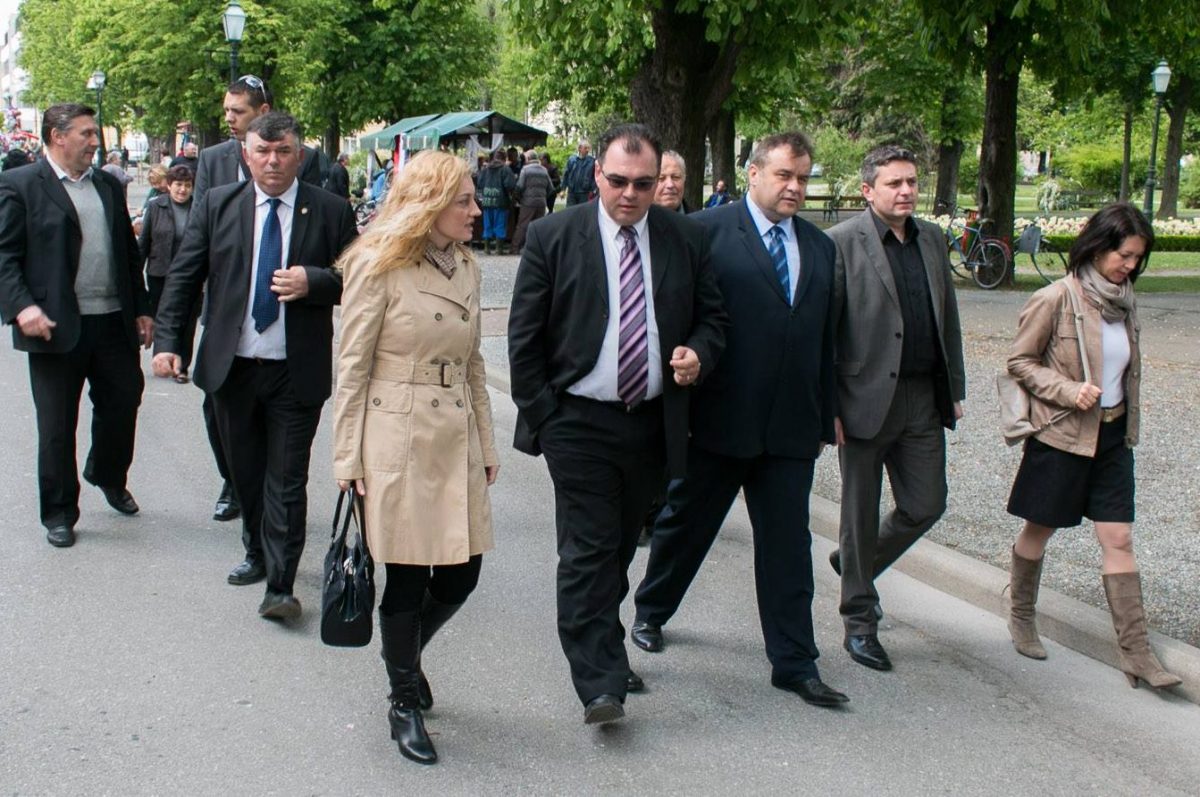 'Zašto si četiri godine bio u stranci koju vodi kriminalac i lopov?'