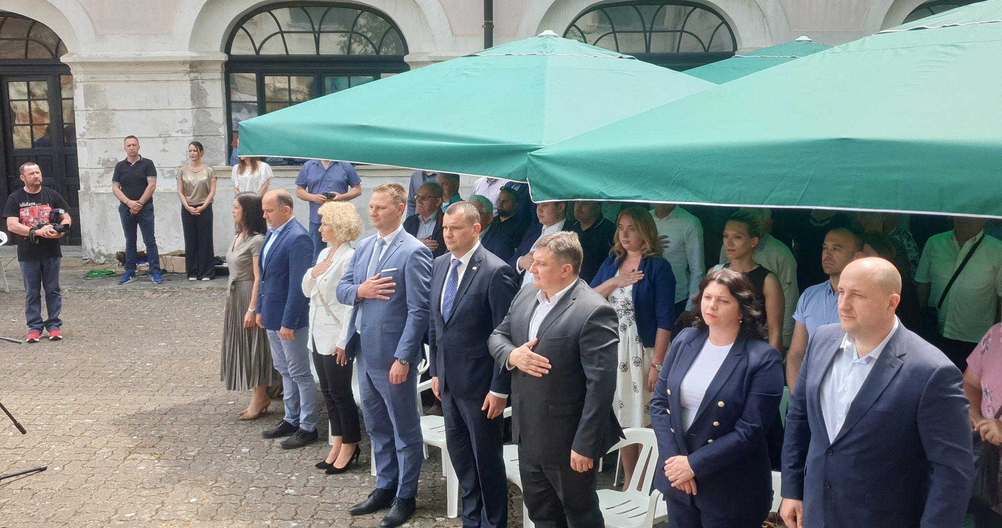 Nakon unaprijed dogovorene manifestacije, Marušić već za sutra u osam ujutro sazvao pročelnike