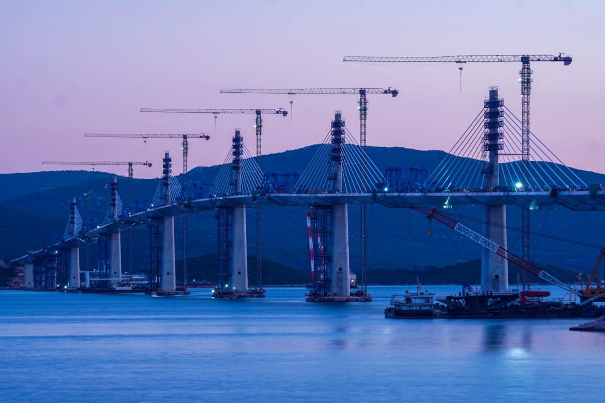 Radovi na Pelješkom mostu privode se kraju