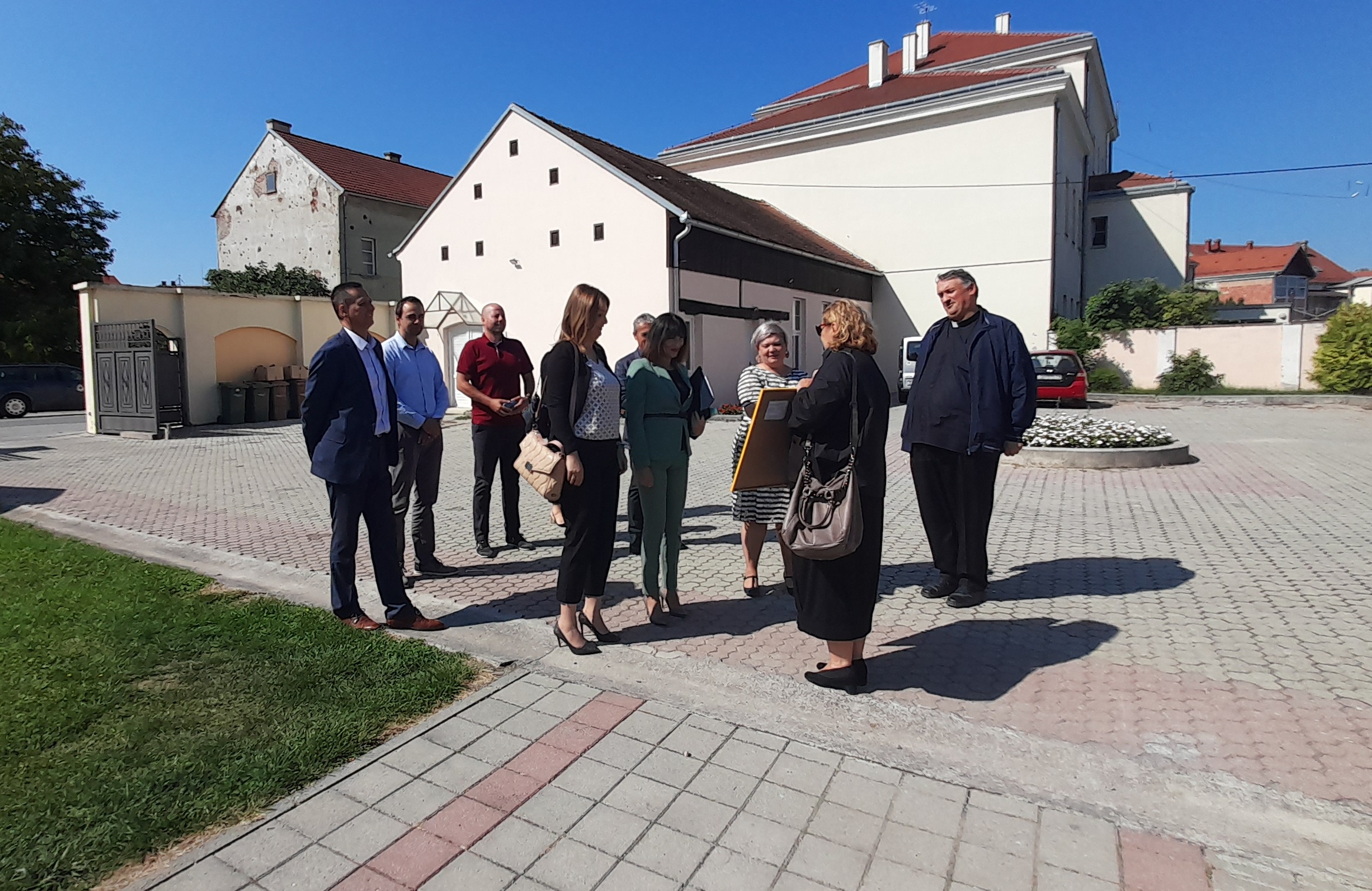 Maleni Pakračani danas dobili novi vrtić, no nije im dovoljan. Gradonačelnica i ministrica već su dobile novi zadatak!