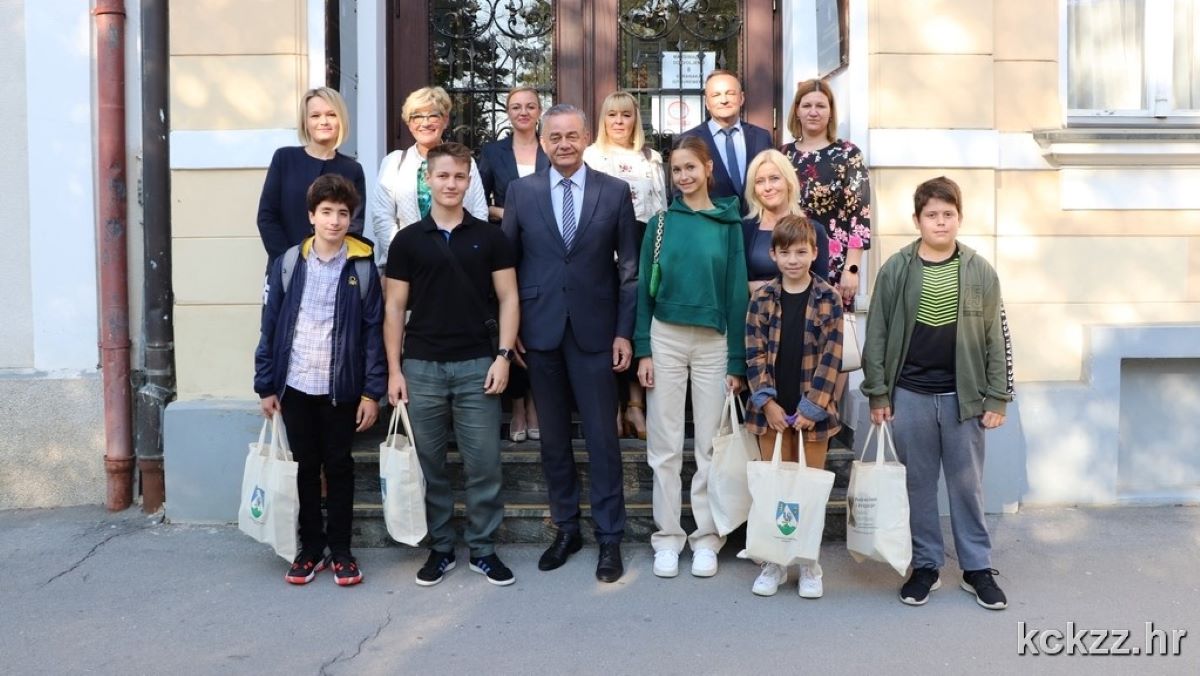 Župan na prijamu za predstavnike dječjih gradskih vijeća i društava naša djeca