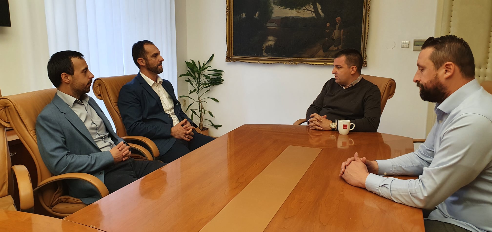 Hrebak i Brajdić s novim vlasnicima tvrtke Hittner