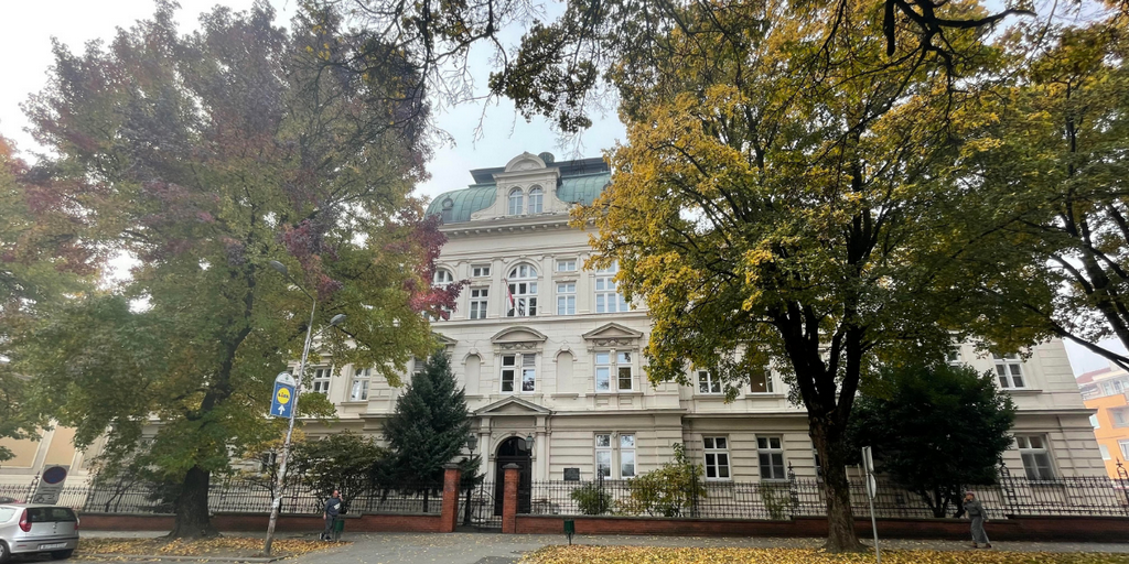 Učenici bjelovarske Gimnazije nastavu već prate od kuće, od idućeg tjedna online idu svi!