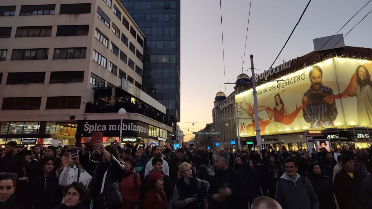 Za sve koji ne poštuju obvezu covid potvrda masne novčane kazne