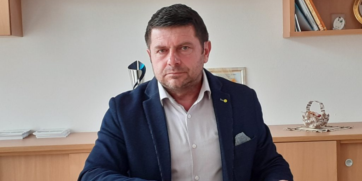 Held: "Gospođa Čuhnil lupa k'o Maksim po diviziji jer poraz na izborima boli!"