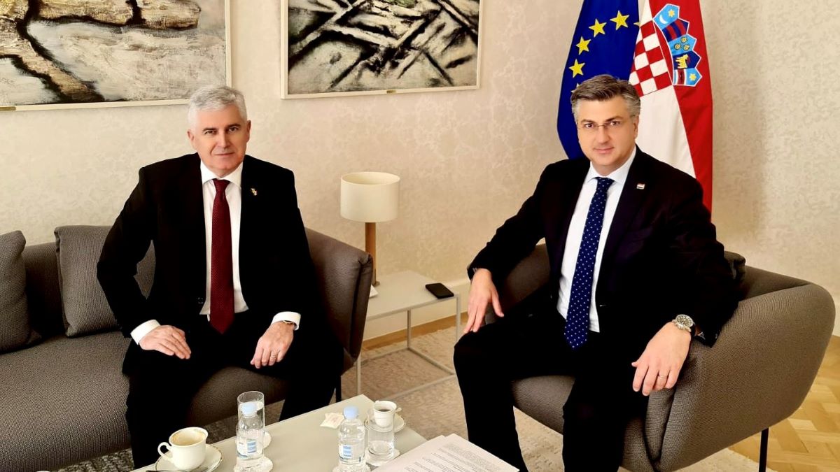 Plenković čestitao Čoviću na izbornim rezultatima i objasnio što donose Schmidtove izmjene izbornog zakona