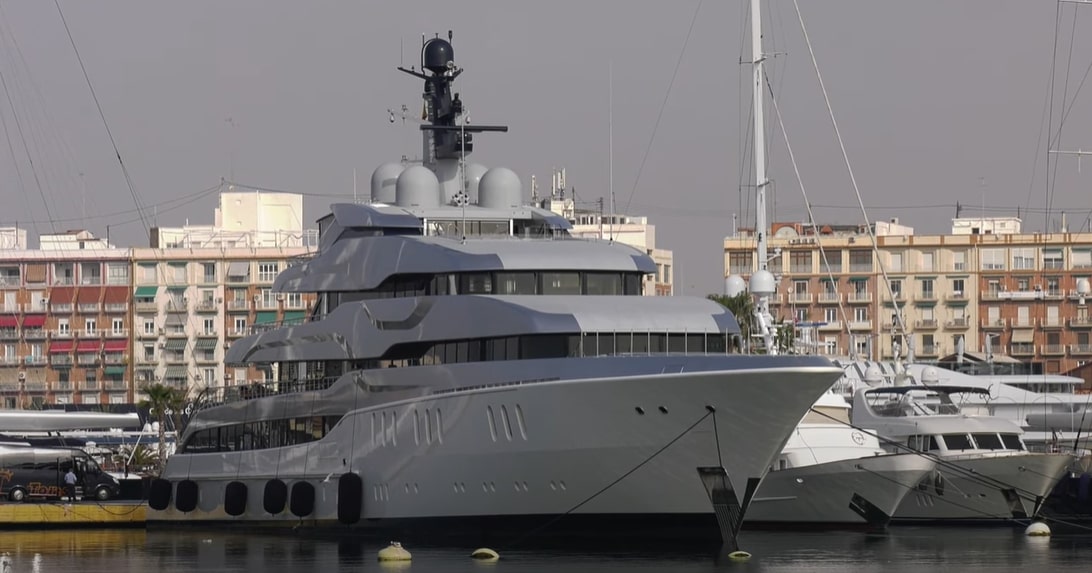 Naredba: Tri jahte ruskih oligarha ne mogu napustiti hrvatska sidrišta