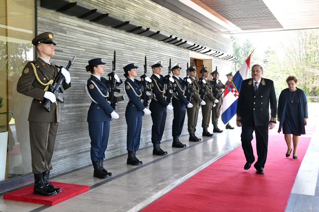 Tko je Putinov buldožer u Zagrebu koji je Iranu, unatoč sankcijama, slao raketni sustav S-300