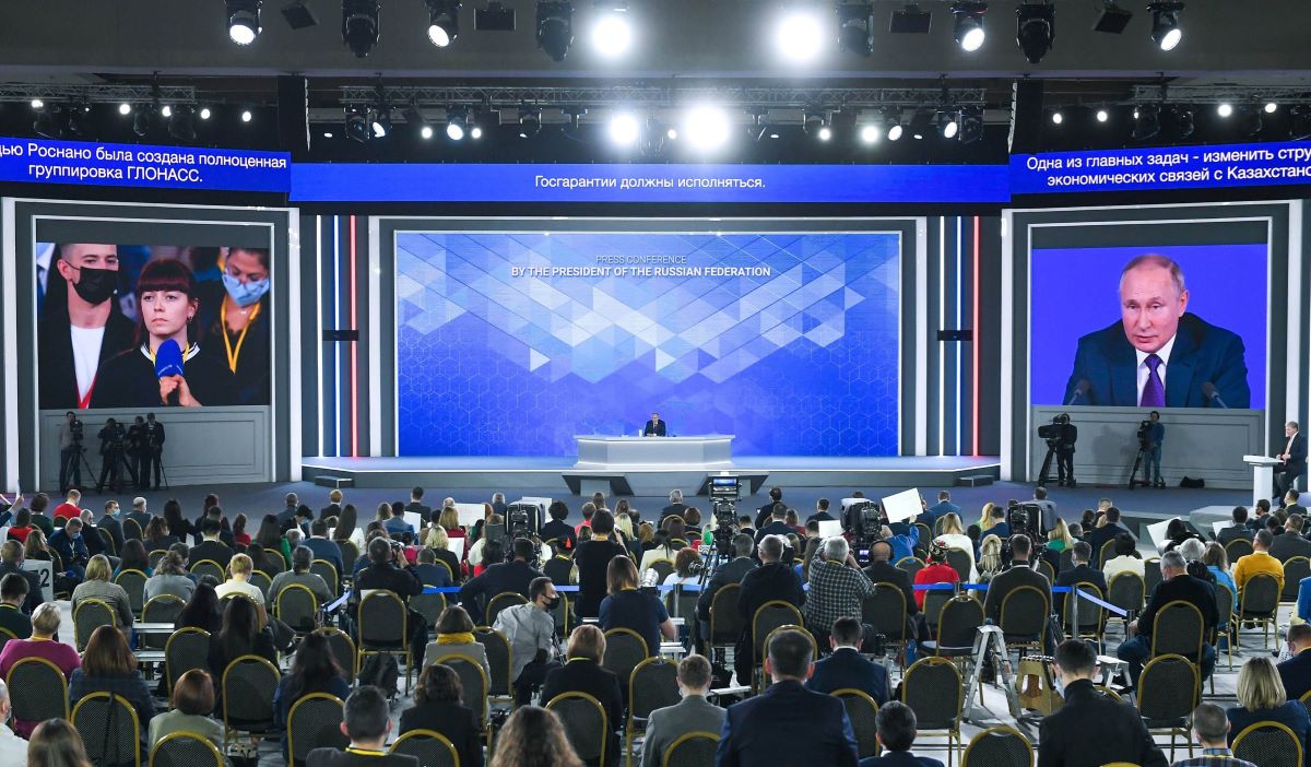 Sedmero ruskih novinara Putin proglasio stranim agentima, moraju se tako potpisivati