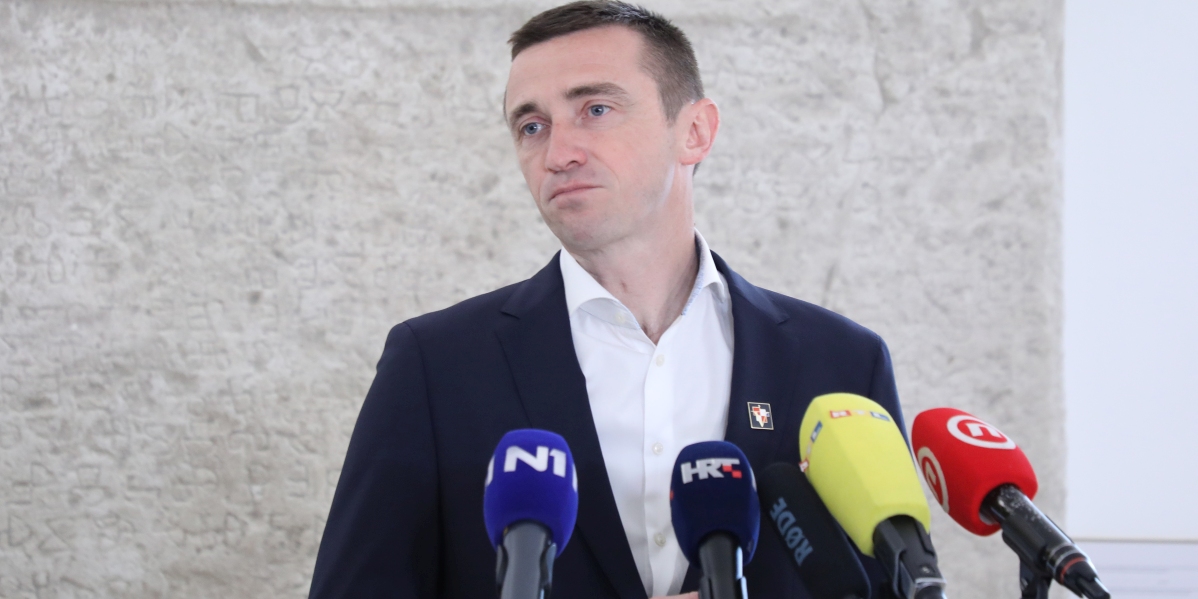 Penava optužio Plenkovića i HDZ da umjesto suverenizma Hrvatima 'prodaju' globalizam