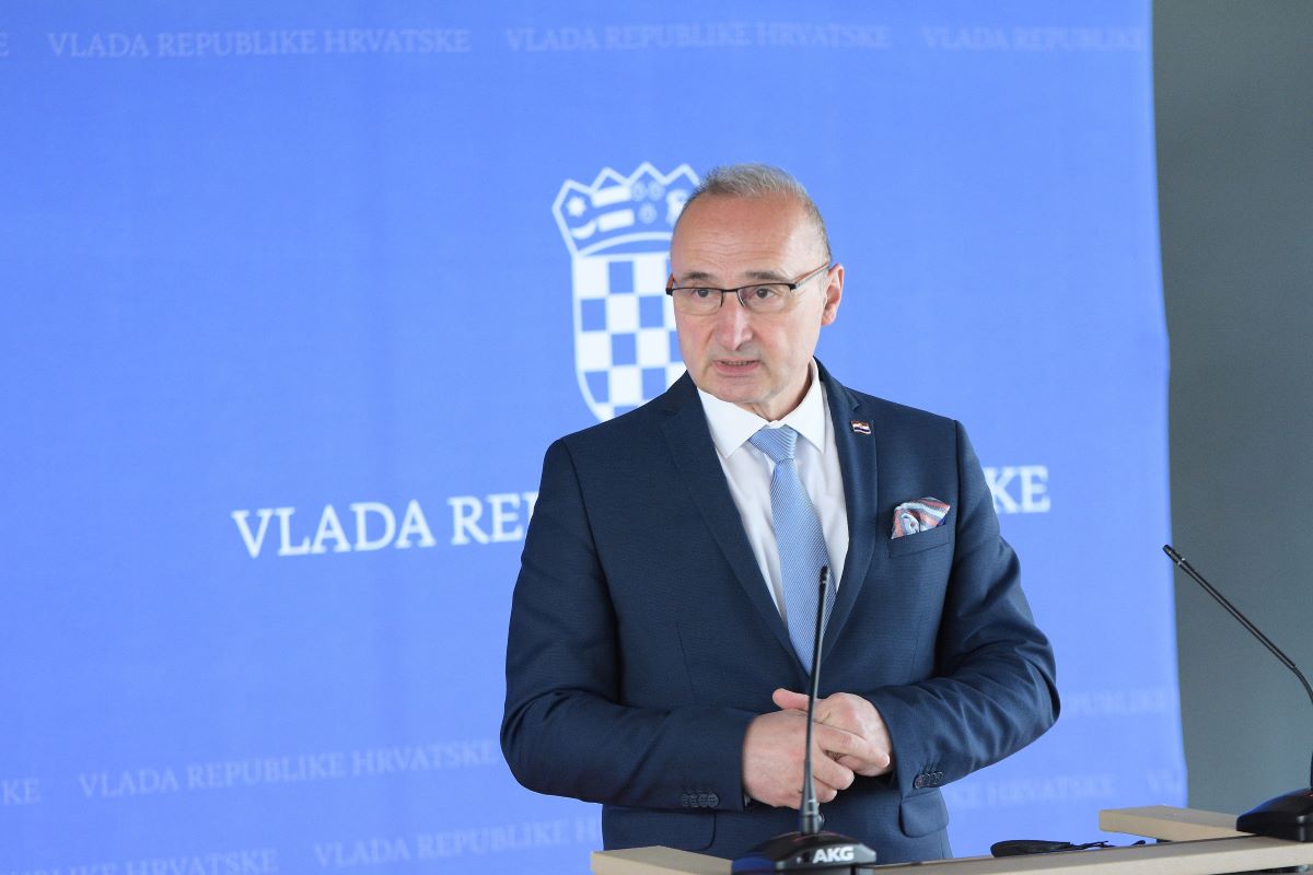 Sramoti nas, Hrvate u BiH otkrio je prije godinu dana, a ponaša se kao milicajac ‘45.