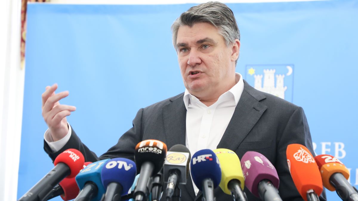 Milanović opleo po Vučiću zbog 'posebno gadljive srpske priče'
