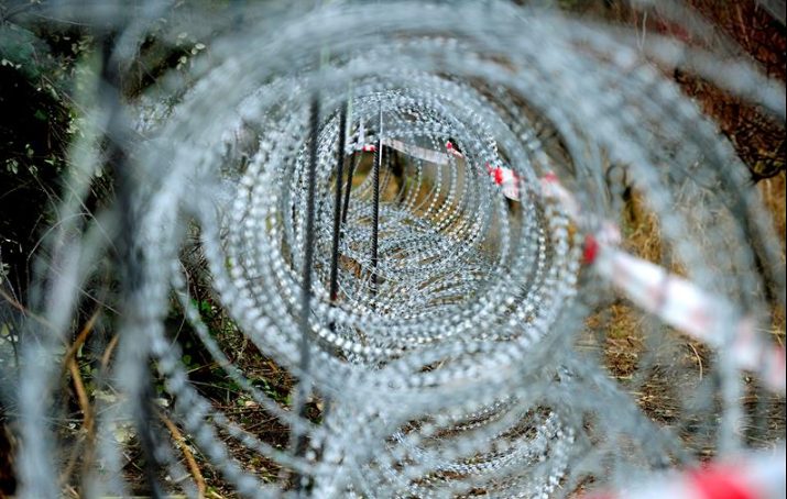 Još jedna europska država diže ogradu od bodljikave žice na svojoj granici