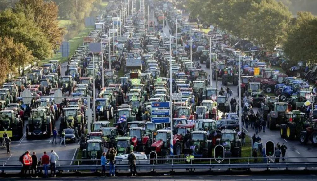 To se zove prosvjed - nizozemski farmeri okupirali prometnice