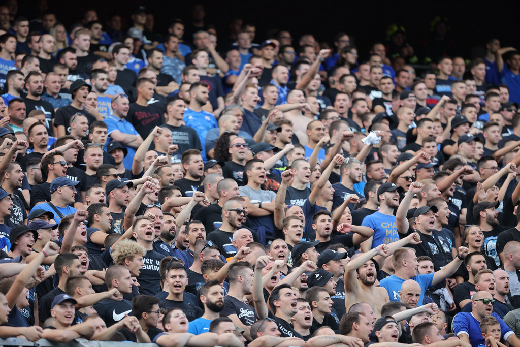 Navijač Dinama ispred San Sira izboden po stražnjici