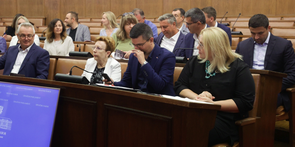 Oporba zatražila odlazak Vlade i raspisivanje parlamentarnih izbora, ovo je glavni razlog