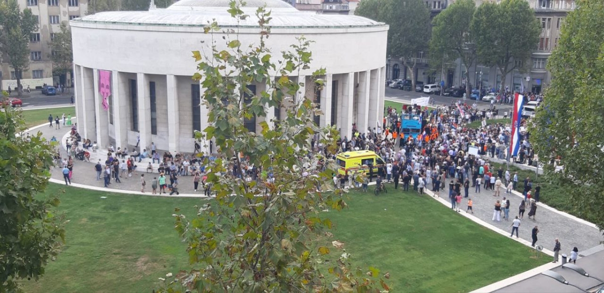 Organizatori očekivali desetke tisuća razočaranih građana, došla ih je tek šačica