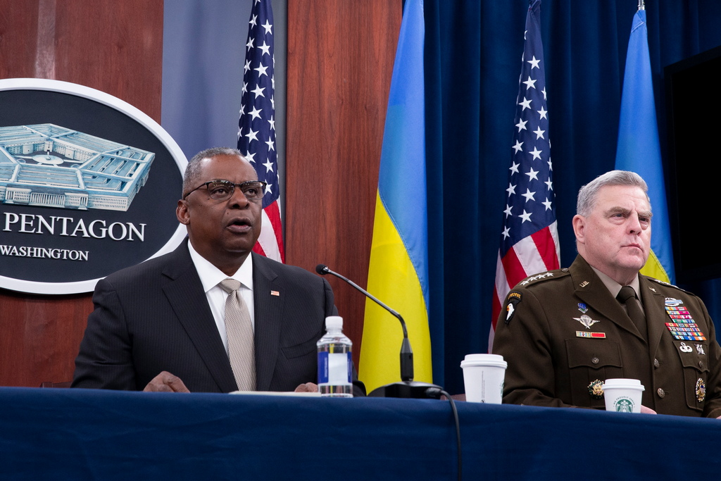 Sastali se ministri obrane dviju svjetskih sila