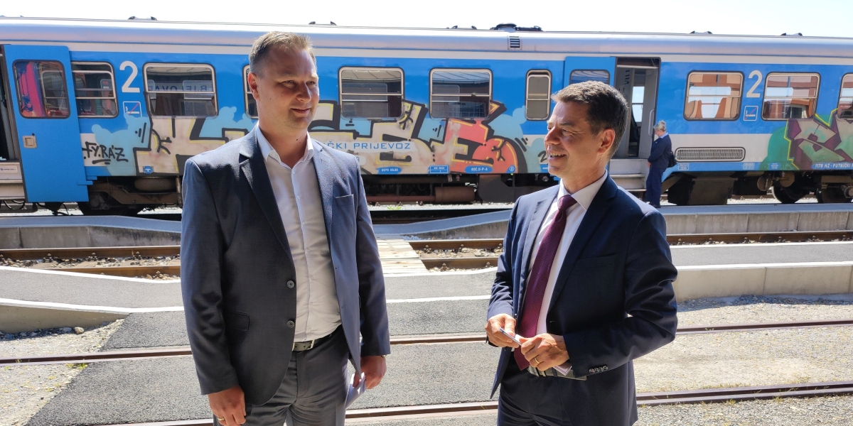 Studentima besplatno putovanje vlakom, a umirovljenicima "debeli" popusti