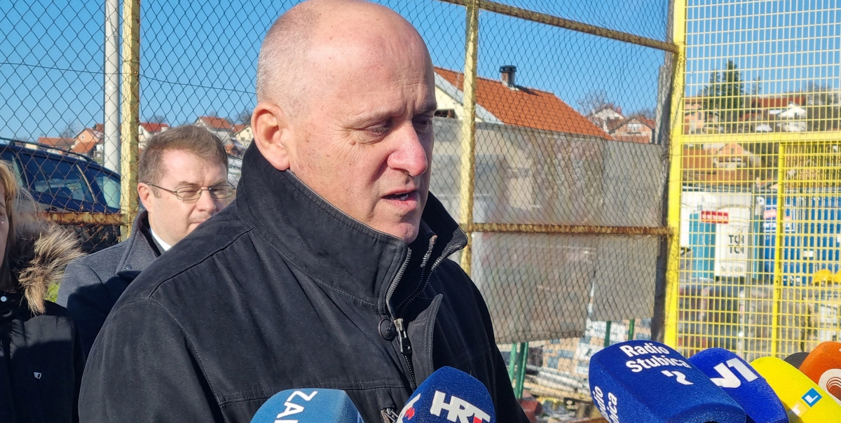 Ministar Bačić otkrio koja će županija prva dovršiti obnovu oštećenja od potresa