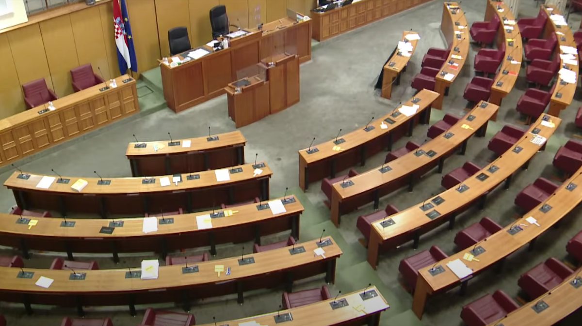 Oporba više ni ne dolazi u sabor čak ni kada želi smijeniti ministra