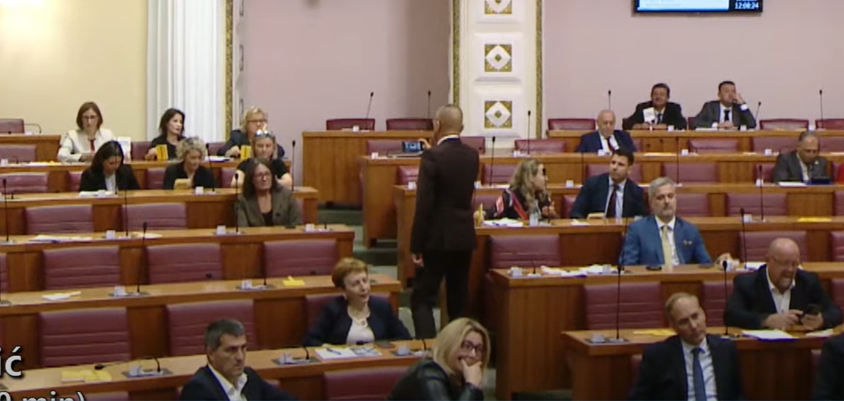 Oporba se opet osramotila, pala na temi na kojoj 'jaše' tjednima
