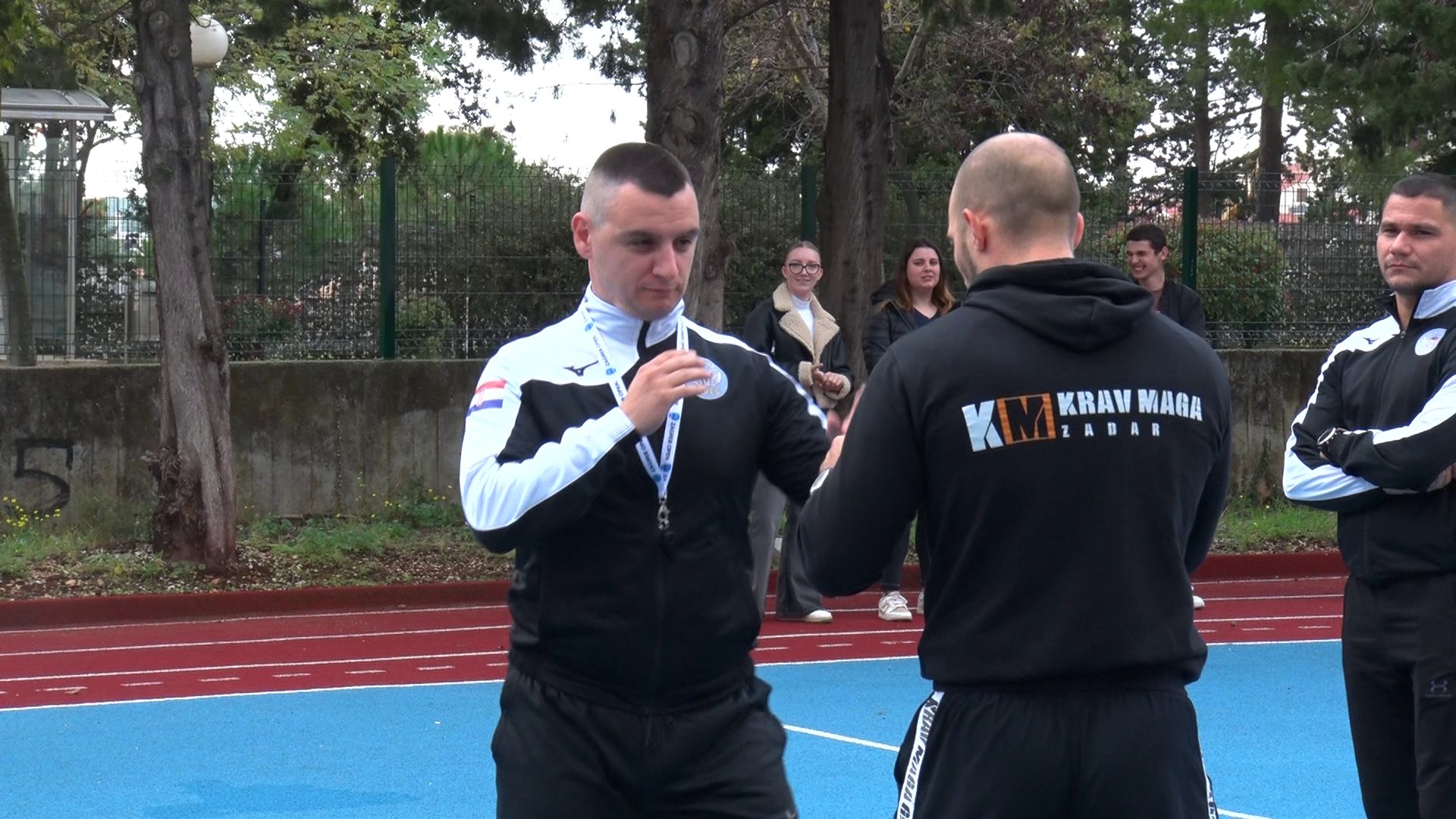 Boks je plemenita vještina, evo kako može pomoći mladima