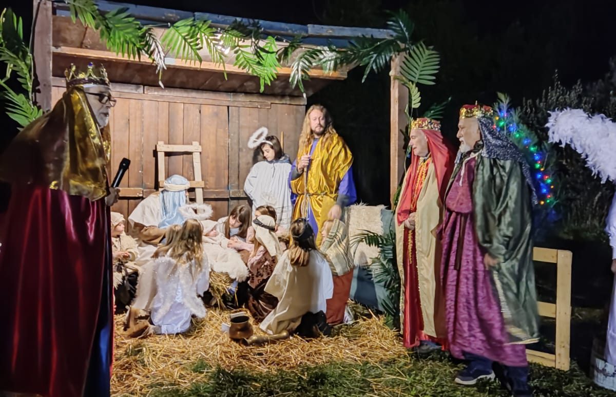 Tradicionalno uprizorenje živih jaslica u Diklu: dvadesetogodišnja tradicija kulture i zajedništva