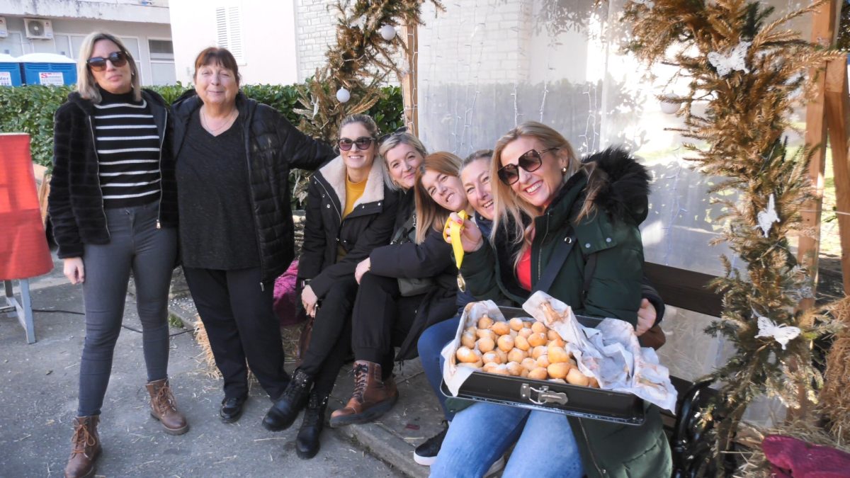 Božićni sajam i fritulijada u Benkovcu: tradicija, inovacija i zajedništvo"