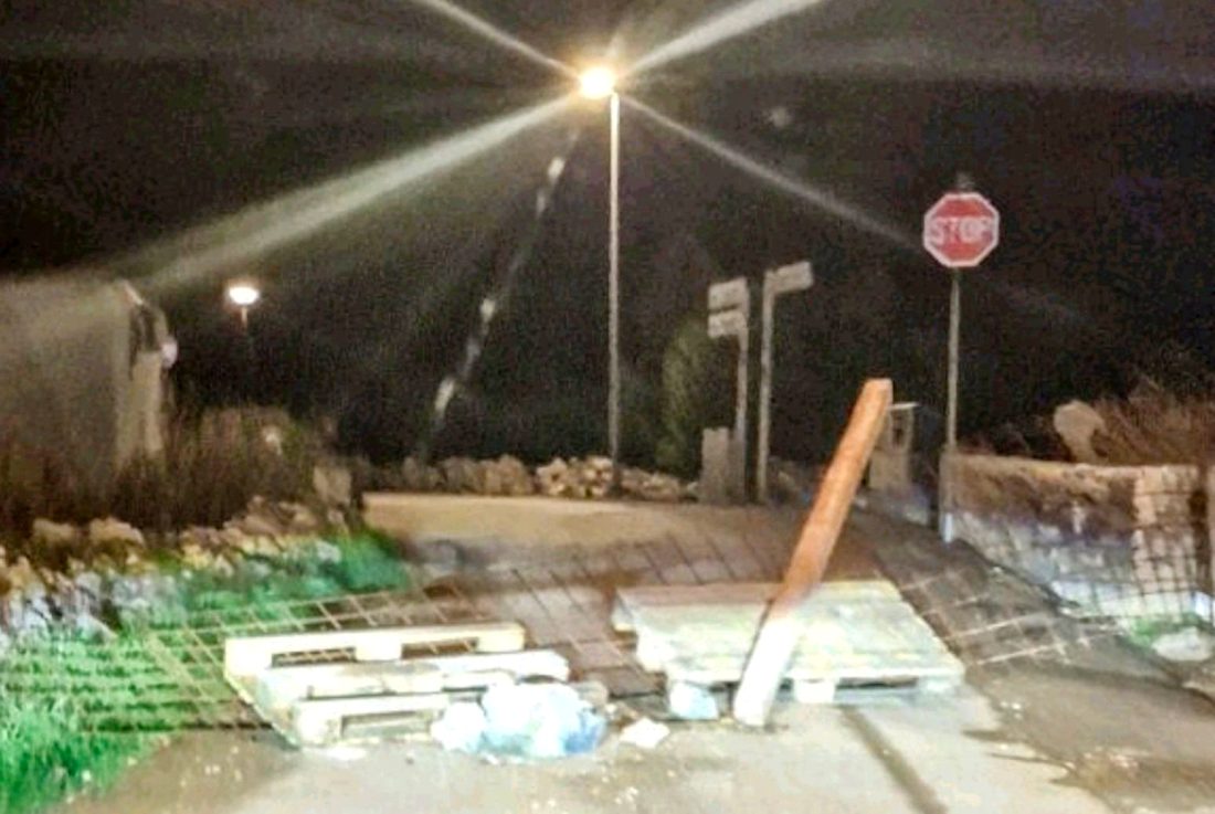 Bizaran incident u Viru: barikade na putu izaslanstva Općine na putu za sastanak s ministrom