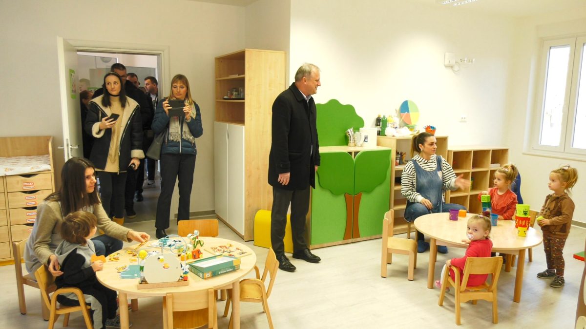 Gradonačelnik Branko Dukić obišao nove vrtiće i upozorio na izazove u sustavu dječjeg vrtića u Zadru