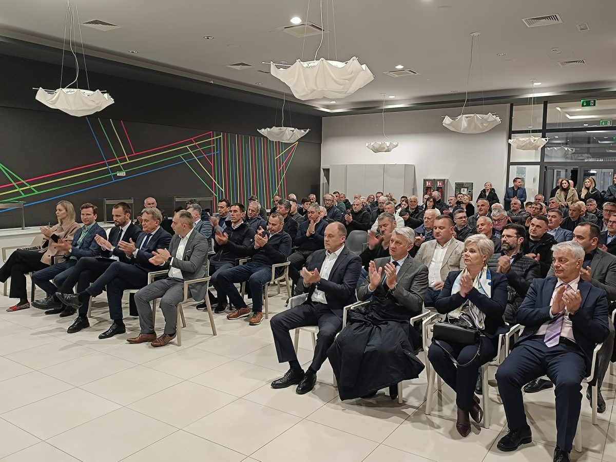 34. obljetnica HDZ-a u Starigradu: Stabilnost i razvoj u fokusu pred izborne izazove