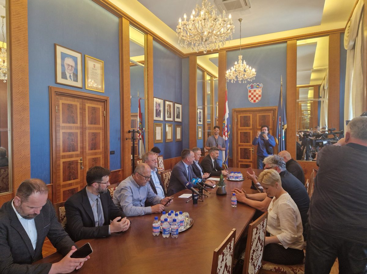 Proračunska kriza u Zadru: Sastanak bez konsenzusa, grad na rubu referenduma