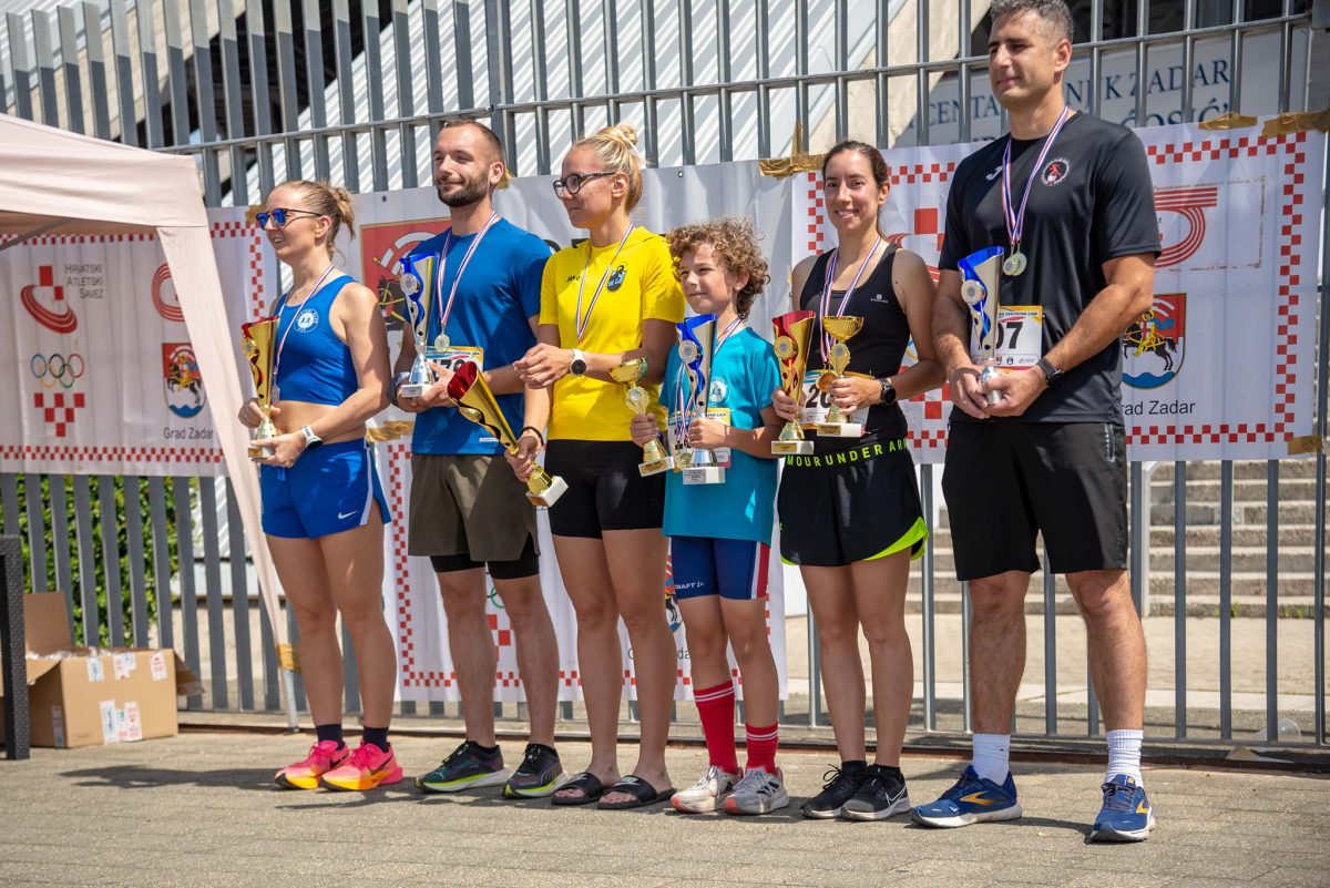 Jedanaestogodišnji Emil Jones senzacionalni pobjednik utrke Petica za Domovinu