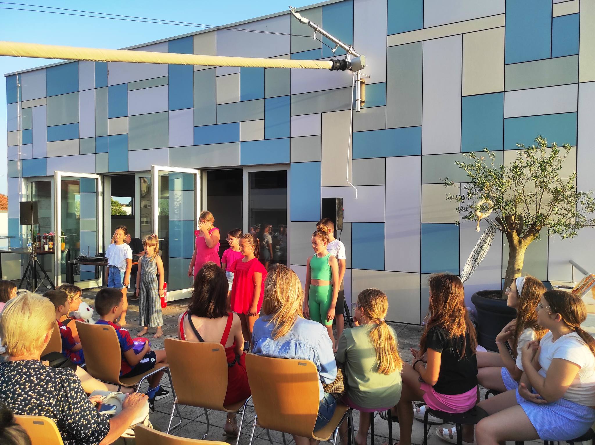 Premijera dramske skupine Fauza: 'Muzejske dosade' oduševile Biograd