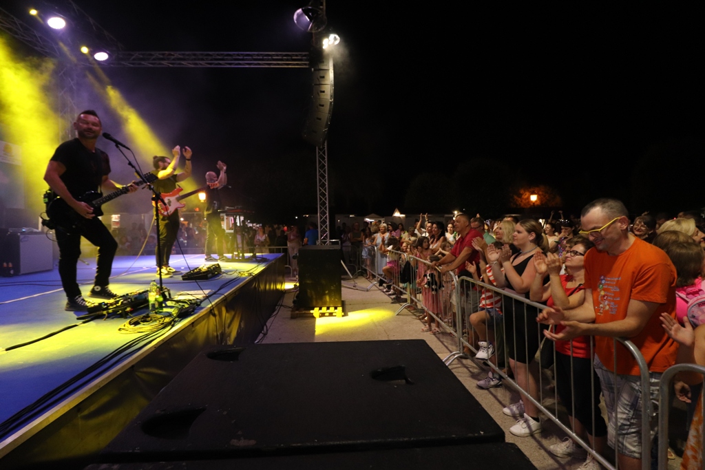 Kompletan vodič kroz Virsko ljeto: Spektakularna zabava na otoku