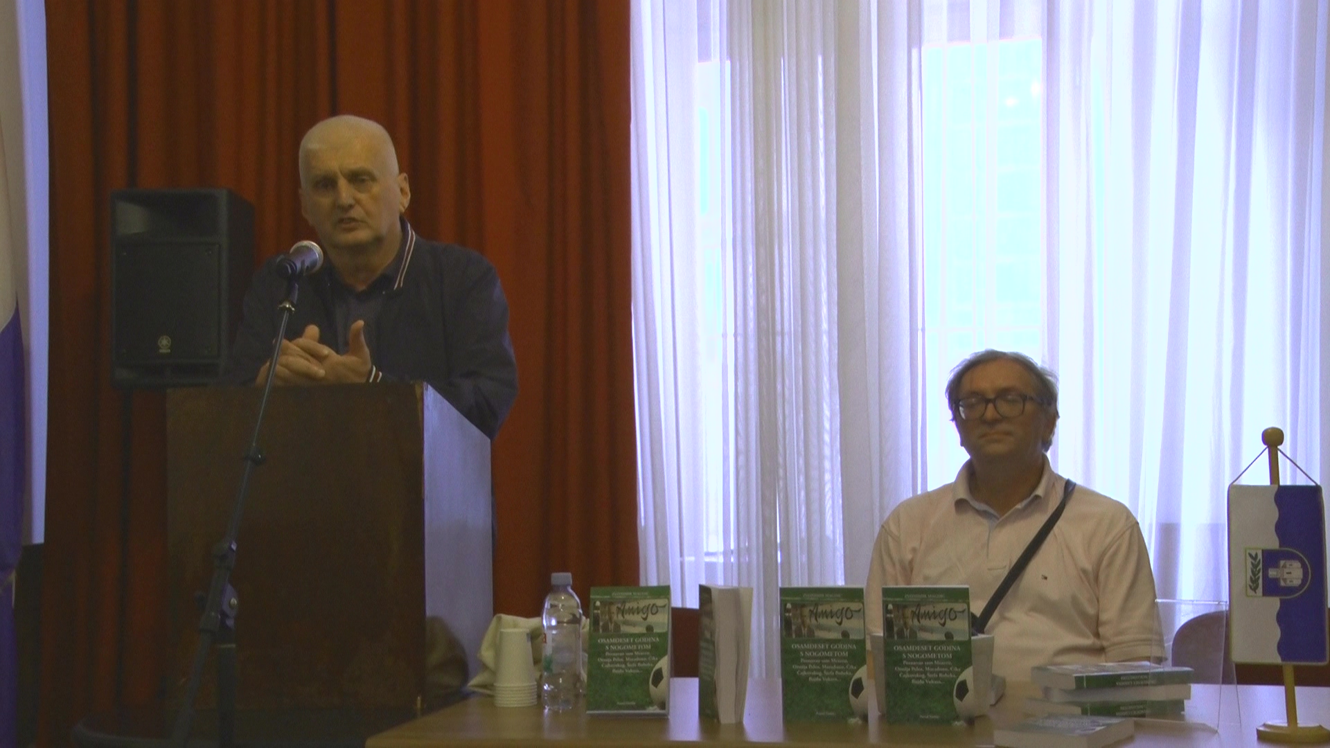 Od Mussolinija do Modrića: Amigova književna oaza nogometnih legendi na 371 stranici