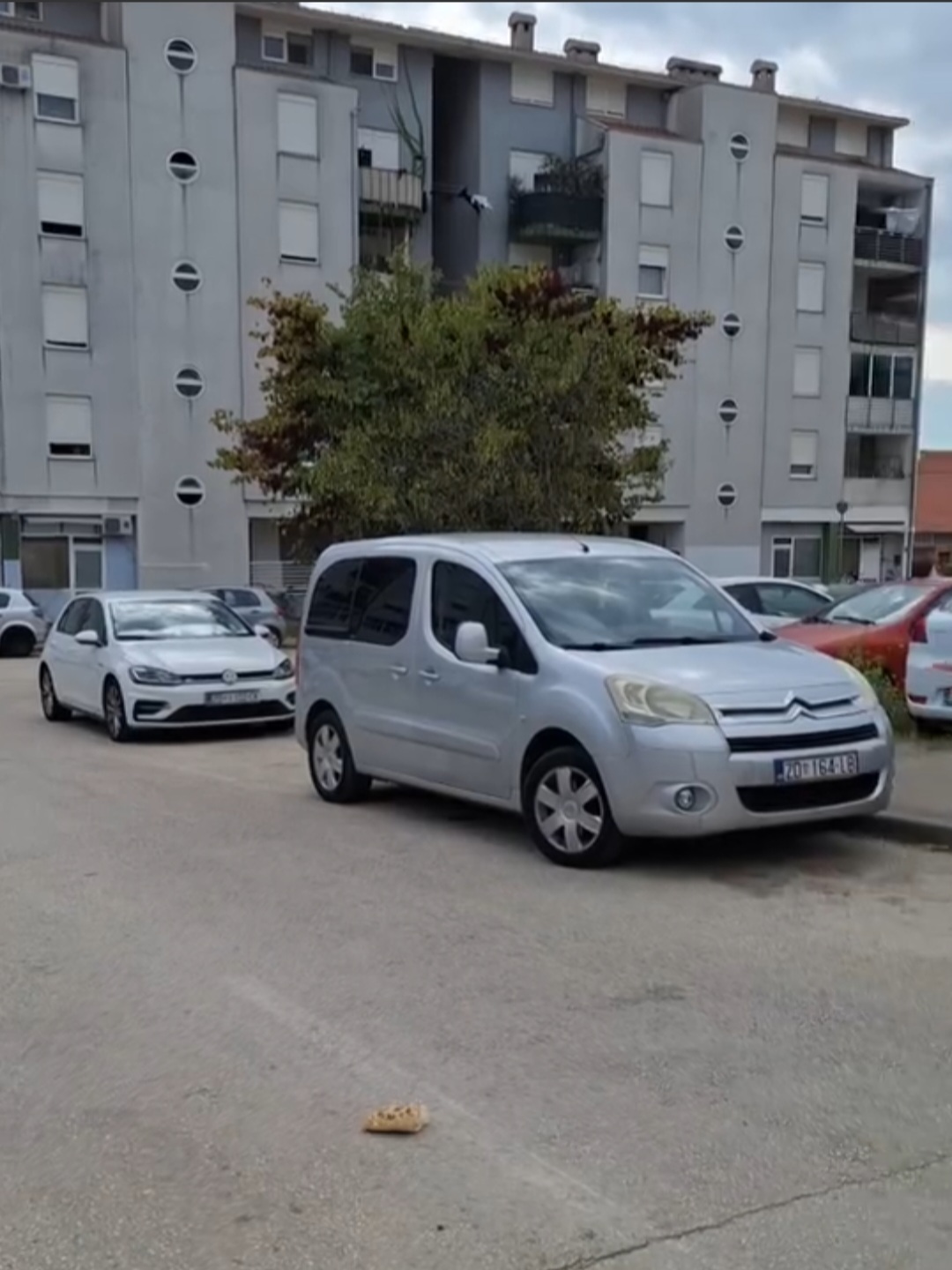 Uzbekistancu koji je seksualno uznemiravao djevojčice na Bilom brigu određen istražni zatvor