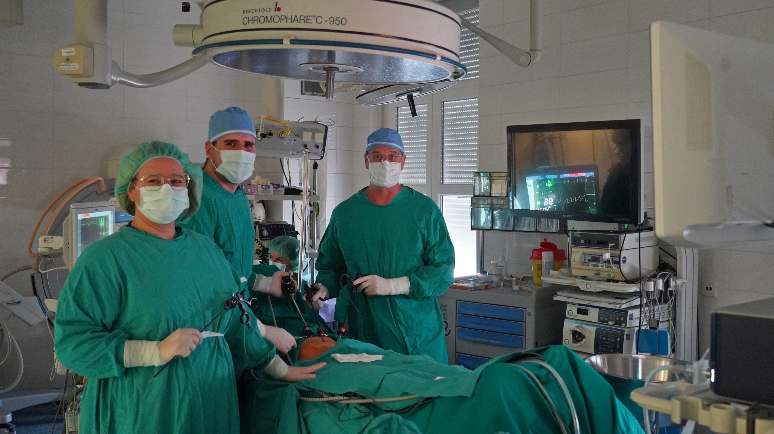 Odjelu urologije najmoderniji endoskopski sustav za preciznije i sigurnije operacije