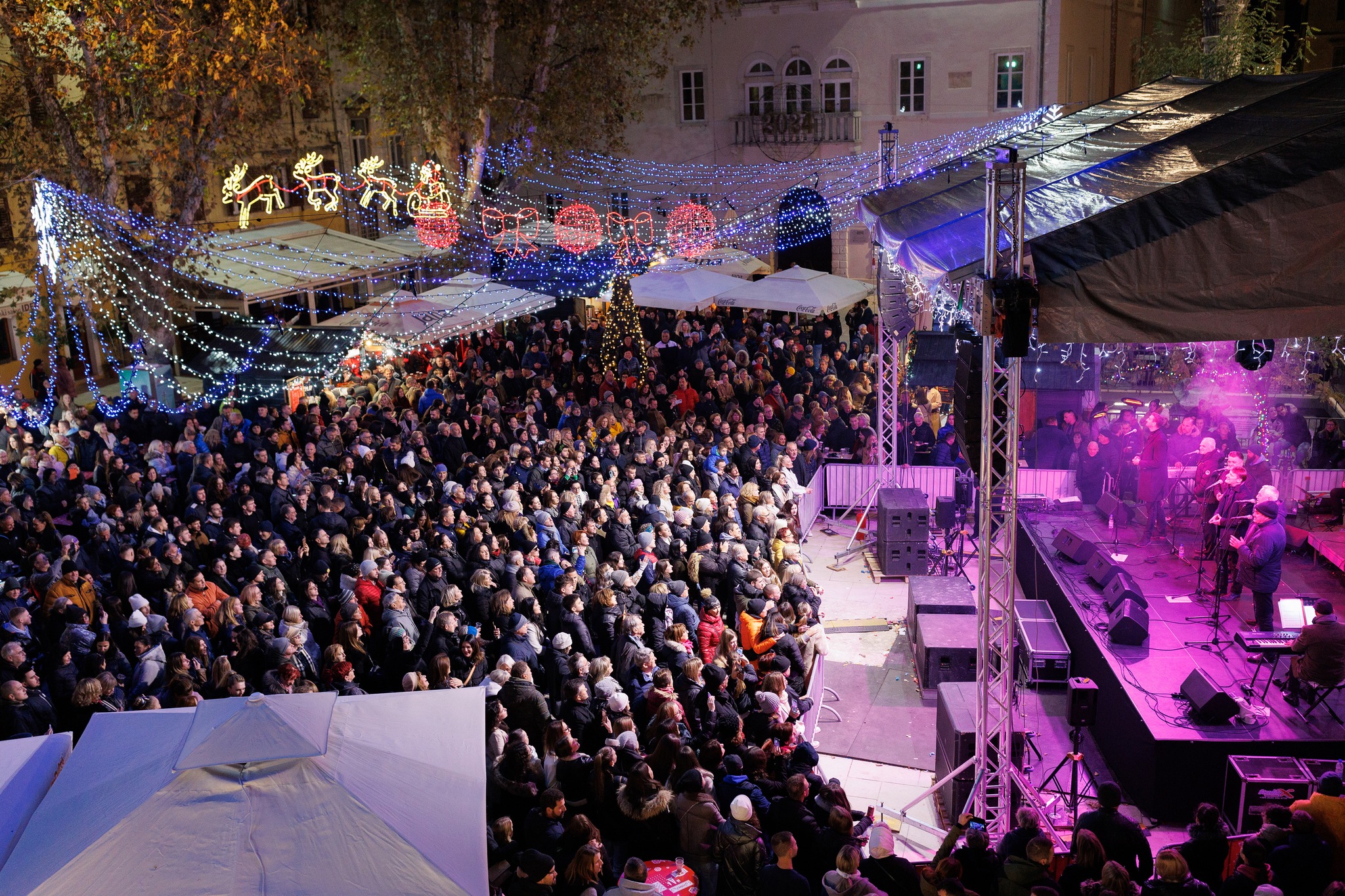 Mladen Grdović oduševio zadarsku publiku na otvorenju Adventa