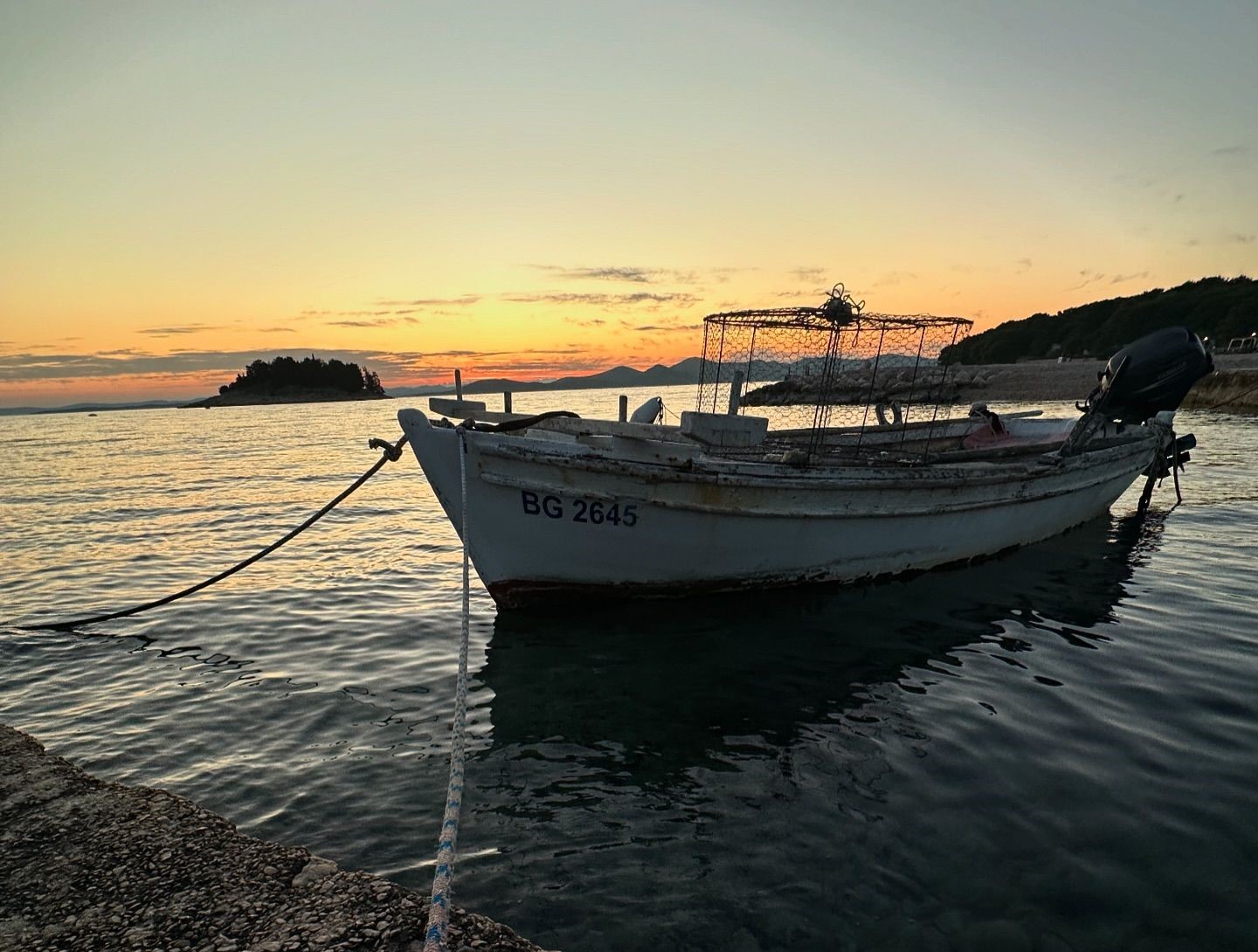 Na Jadranu pretežito sunčano, u unutrašnjosti hladno i maglovito