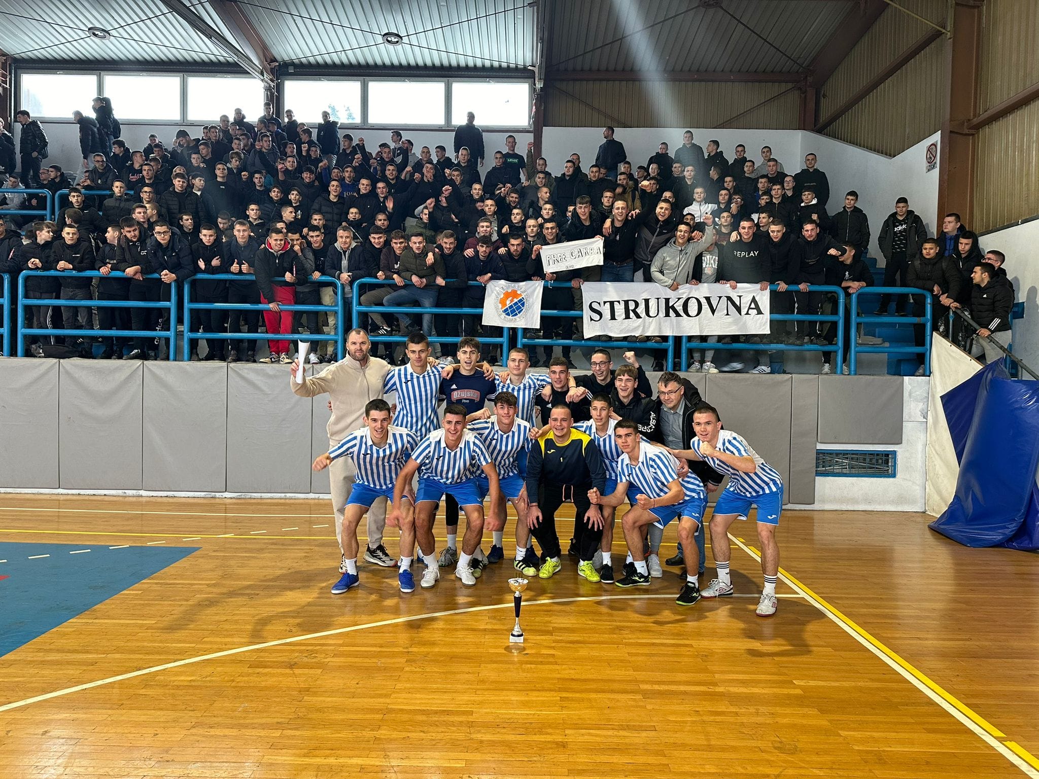 Uzbudljiva završnica futsala u Mocirama donijela zlato Strukovnoj školi Vice Vlatkovića