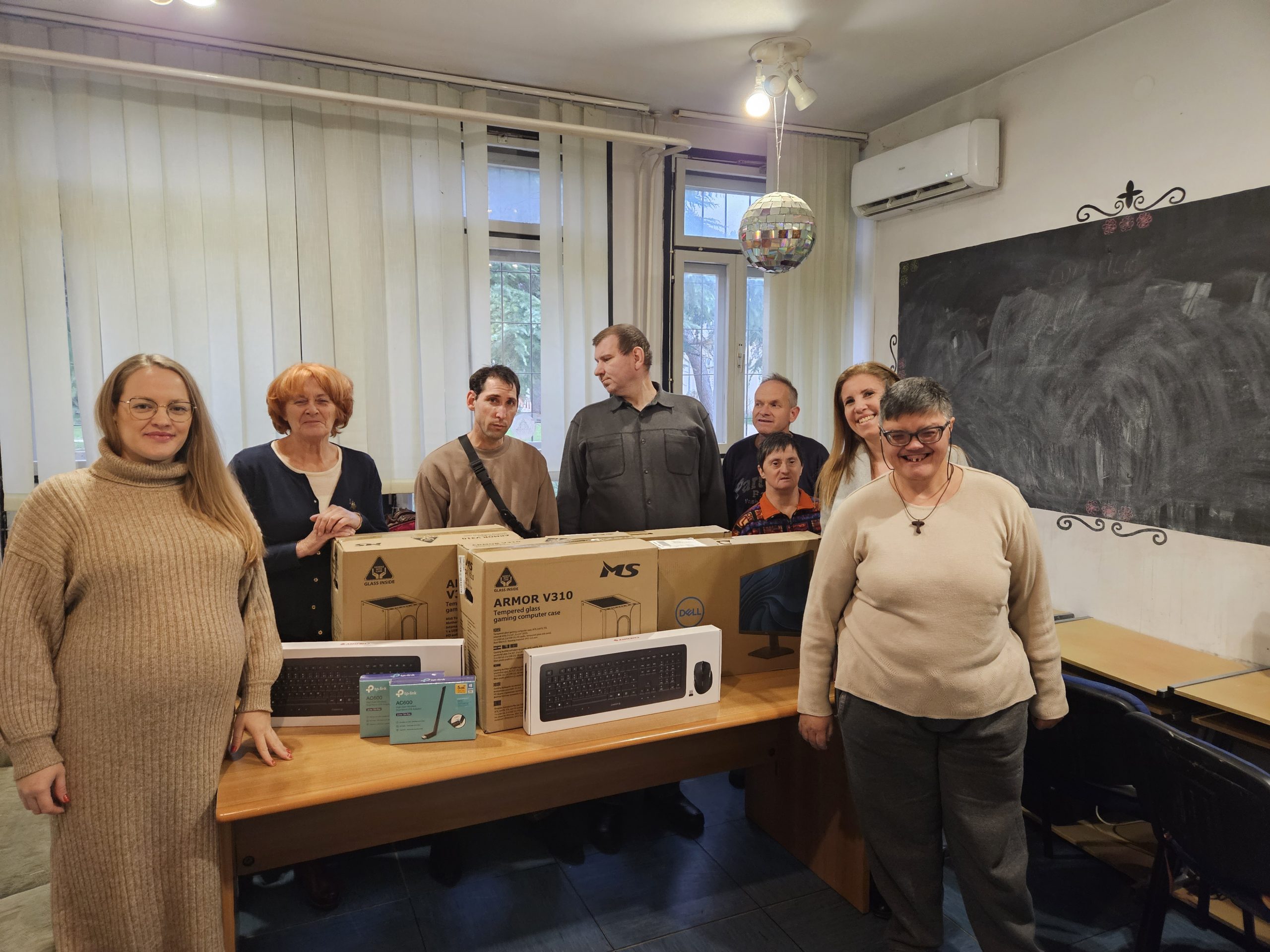 Zadarski Lions klub završio godinu u znaku humanosti: Donacije za udrugu Svjetlo i terapije za djecu s Down sindromom