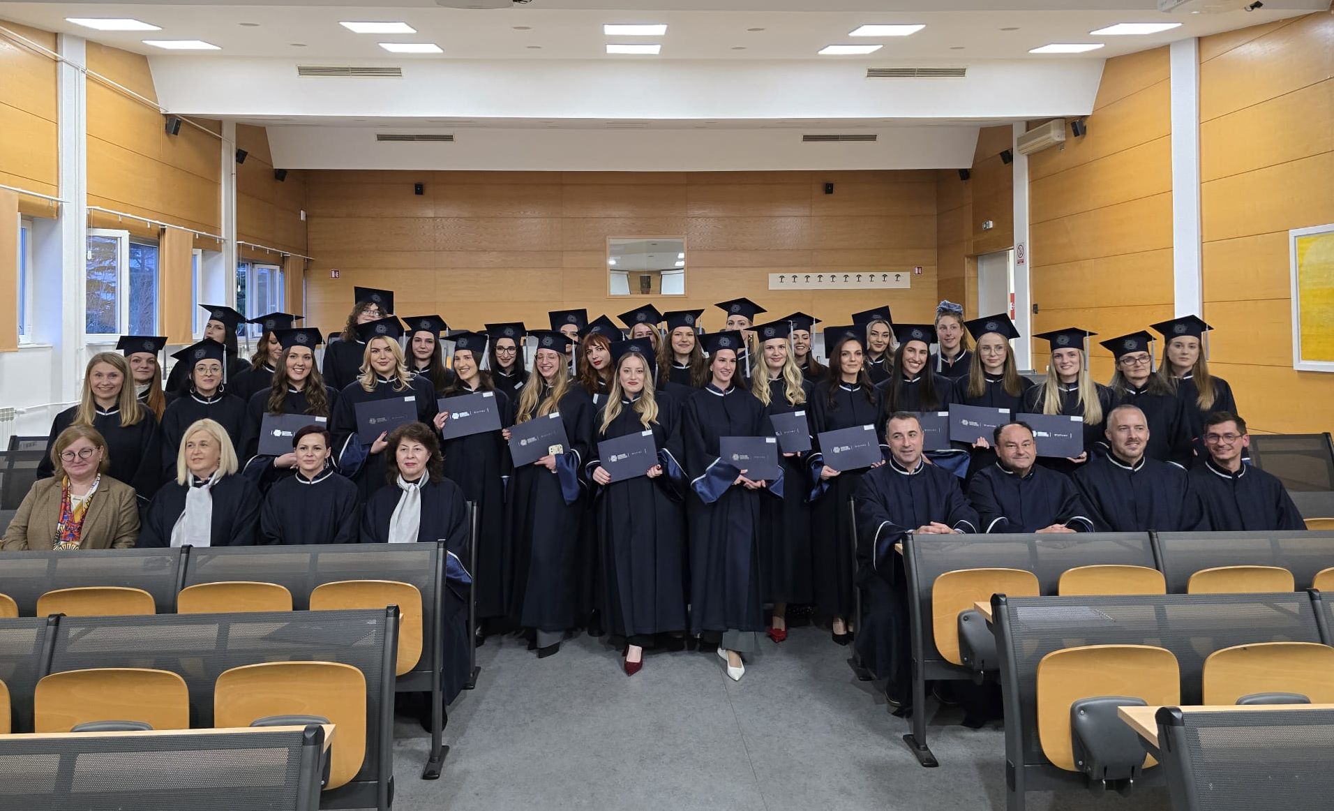 Promovirani prvostupnici kulture i turizma